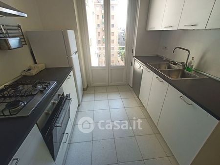 Quadrilocale in Affitto in Viale Beatrice d'Este a Milano - Foto 3