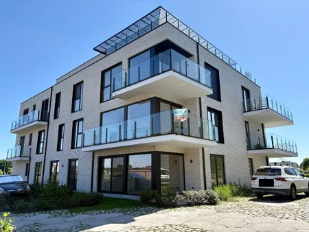 NIEUWBOUWAPPARTEMENT MET 1 SLAAPKAMER, RUIM TERRAS EN GARAGEBOX - Photo 3