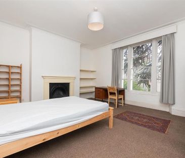 5 bedroom semi-detached house to rent - Photo 3