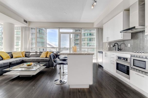 For Lease - 352 Front Street Unit# 1702, Toronto, Ontario - Photo 1