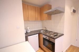 Studio to rent - Photo 1