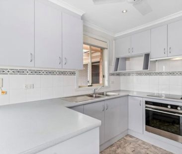 Beautiful Home with Valley Views - Photo 6