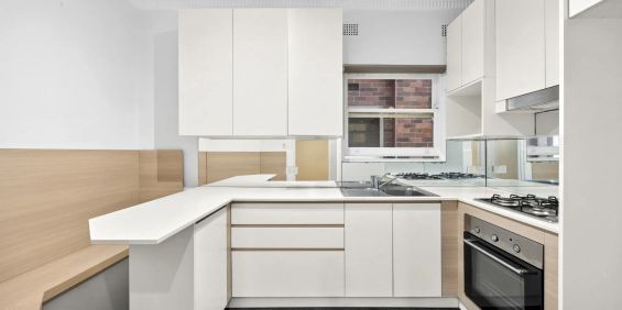 Harbourside Living in the Heart of Manly - Photo 3