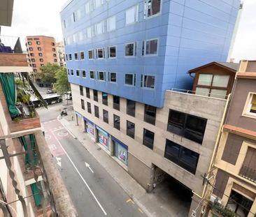 Carrer de Sant Roc, Barcelona, Catalonia 08014 - Photo 6