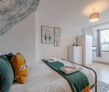 3 Bed Terraced House, Ambergate Street, SE17 - Photo 5