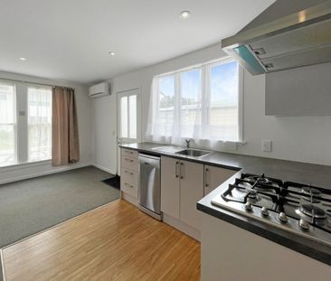 Welcome to 147A The Parade in Island Bay - Photo 5