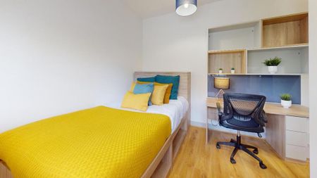 7 bedroom terraced house to rent - Photo 4