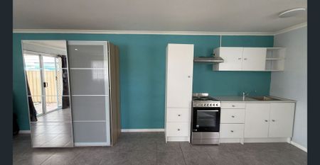 Studio for rent in Cranebrook - Photo 4
