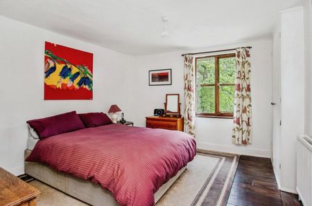 4 bedroom House To Let Total Size: 1809 SQ FT - Photo 5