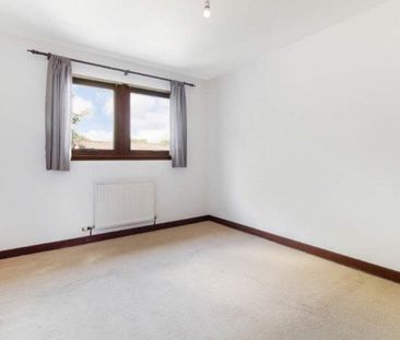 Moodie Court, Kilmarnock - Photo 3