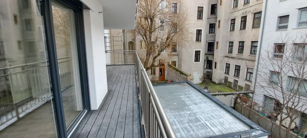 2 Zimmer mit Balkon, Erdwärme und Solaranlage. Ruhige Hoflage. 2023 erbaut. - Photo 1