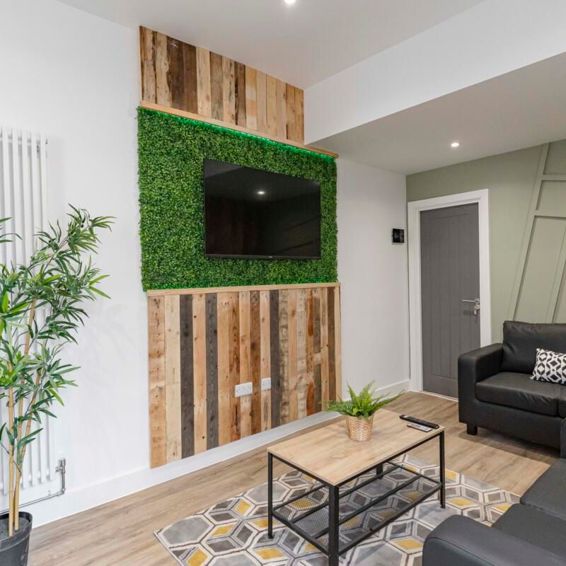 Montgomerie #23 - Photo 1