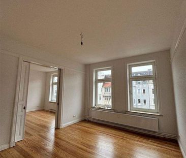 Renovierte 4-Zimmer-Whg. in bevorzugter Lage: Holtenauer Str. 158, ... - Photo 5