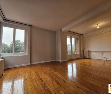 Location Appartement 3 pièces 95m² LE HAVRE 76600 - Photo 3