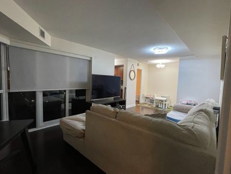 For Lease - 151 Village Green Square Unit# 1708, Toronto, Ontario - Photo 2