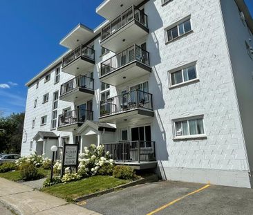 1 1/2 À Louer - Photo 2