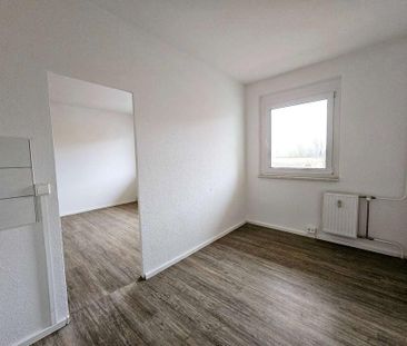 * sanierte 3 Raum mit Balkon im Zentrum * Fahrstuhl vorhanden - Photo 1
