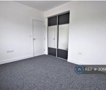 4 bedroom detached house to rent - Photo 3