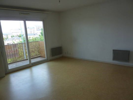 Location appartement t1 bis 2 pièces 35 m² à Rodez (12000) BOURRAN - Photo 1