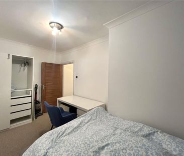 Greystoke Court, Hanger Lane, London, W5 - Photo 3