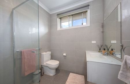 2/43 Grant Avenue, Gisborne - Photo 5