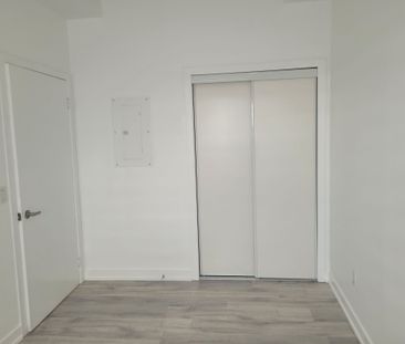 For Lease - 2490 Old Bronte Road Unit# 807, Oakville, Ontario - Photo 4