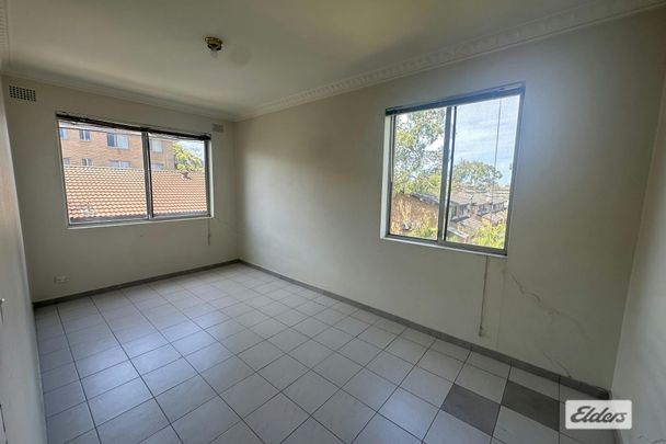 2 BEDROOM UNIT | LEVEL 2 | LOCK-UP GARAGE - Photo 1