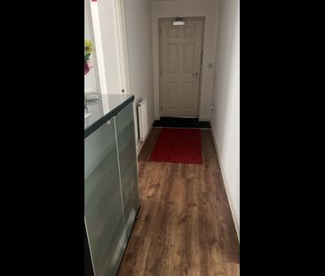 2 Bed Flat, Hammond House, CV6 - Photo 3