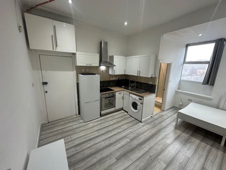 Studio Flat, London Road, CR0 - Photo 2