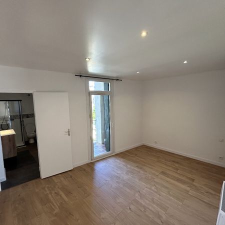 Location Appartement 2 pièces 38m² MONTPELLIER 34000 - Photo 4