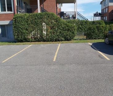 Crois. du Louvre, J4Y 0B7, Brossard - Photo 3