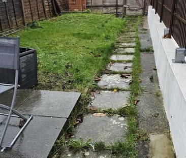 3 bedroom terraced house to rent - Photo 4