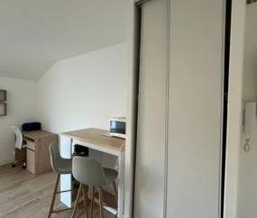 Ile de NANTES : studio moderne et équipé ✨ - Photo 4
