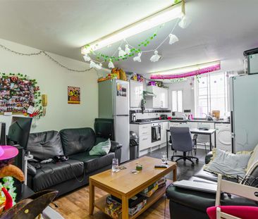 5 bed apartment to rent in Clayton Street West, Newcastle Upon Tyne... - Photo 2