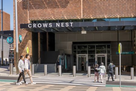 Light-Filled Apartment in Premium Lifestyle Location - Photo 5