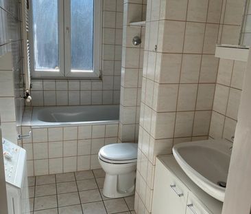 Dachgeschosswohnung 2 Zimmer Wohnung 60qm - Photo 1
