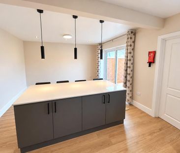 4 bedroom house to rent - Photo 3