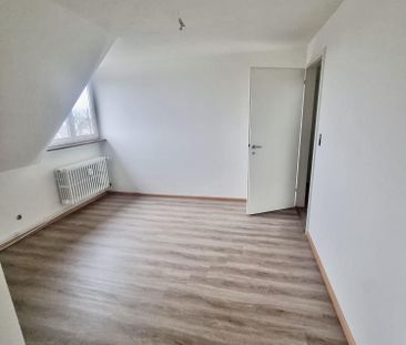 3 Zi-Dachwohnung in Therwil - Photo 2