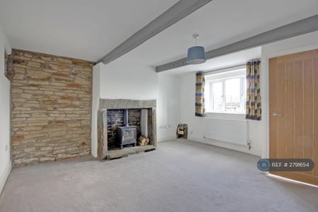 2 bedroom terraced house to rent - Photo 2