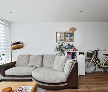 Ocean present a well-presented one double bedroom apartment on the ... - Photo 2