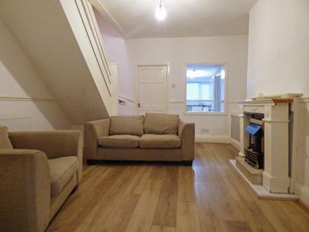 2 bed terraced house to rent in NE17 - Photo 4