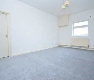 2 bedroom apartment - Photo 4