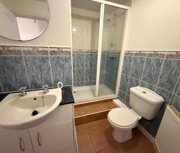 2 bedroom terraced house to rent - Photo 6
