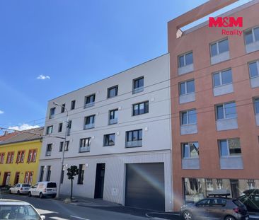 Pronájem bytu 1+kk a garsoniéry 30 m², Pražská třída 141, Hradec Kr... - Photo 3