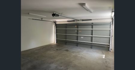 Luxury Living in the Heart of Sale - Photo 4