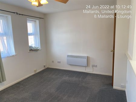 1 Bedroom Flat - Photo 5