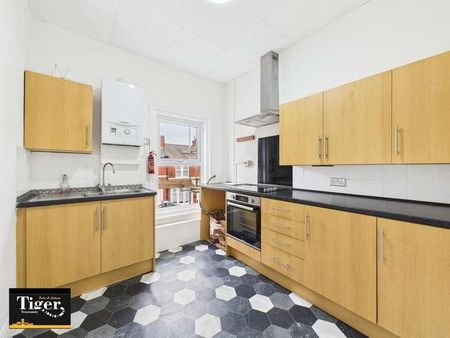 Redcar Road, Blackpool, FY1 - Photo 4