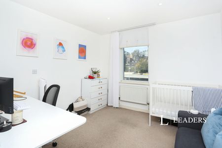 2 bedroom apartment to rent Perry Vale, London, SE23 - Photo 5