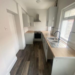 2 bed terraced house to rent in Bessemer Street, Ferryhill, Durham, DL17 - Photo 2