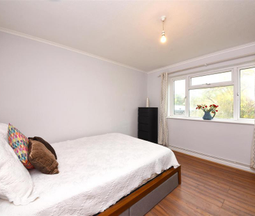 2 bedroom maisonette to rent - Photo 5